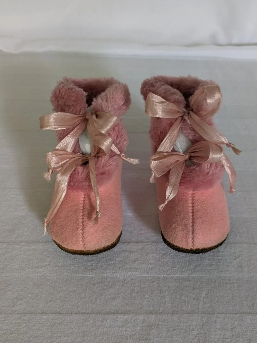 Vtg 1950s Poll Parrot Pink Felt Baby Slippers in Original Storybook Box